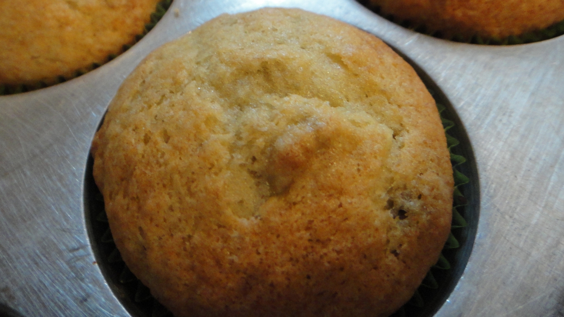 A picture of the Banana-Oatmeal Muffins recipe.