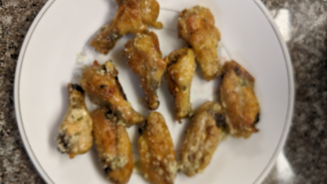 A picture of the Garlic-Parmesan Wings recipe.