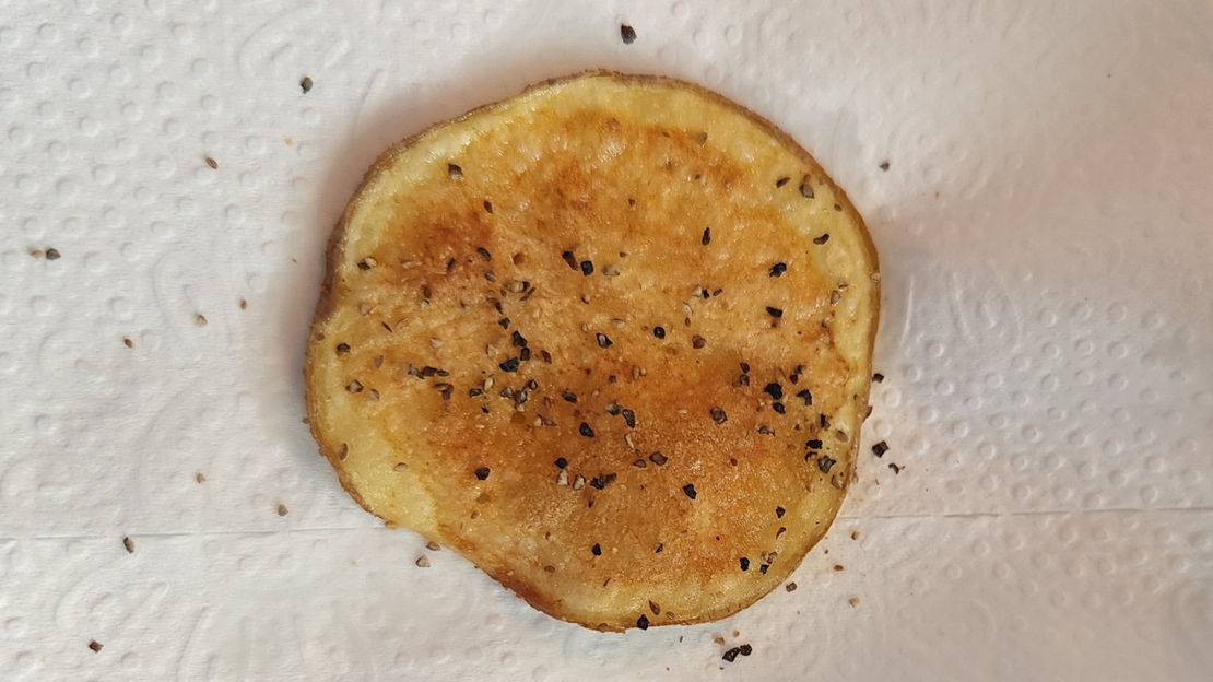 A picture of the Homemade Potato Chips recipe.