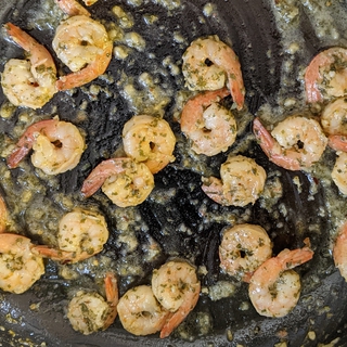 A picture of the Simple Garlic Shrimp recipe.
