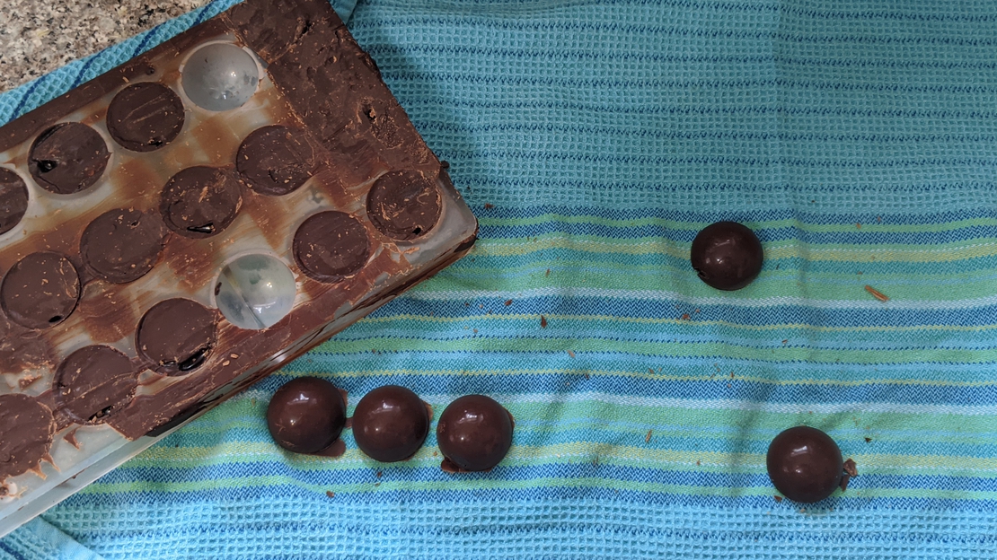 A picture of the Whisky Chocolates recipe.